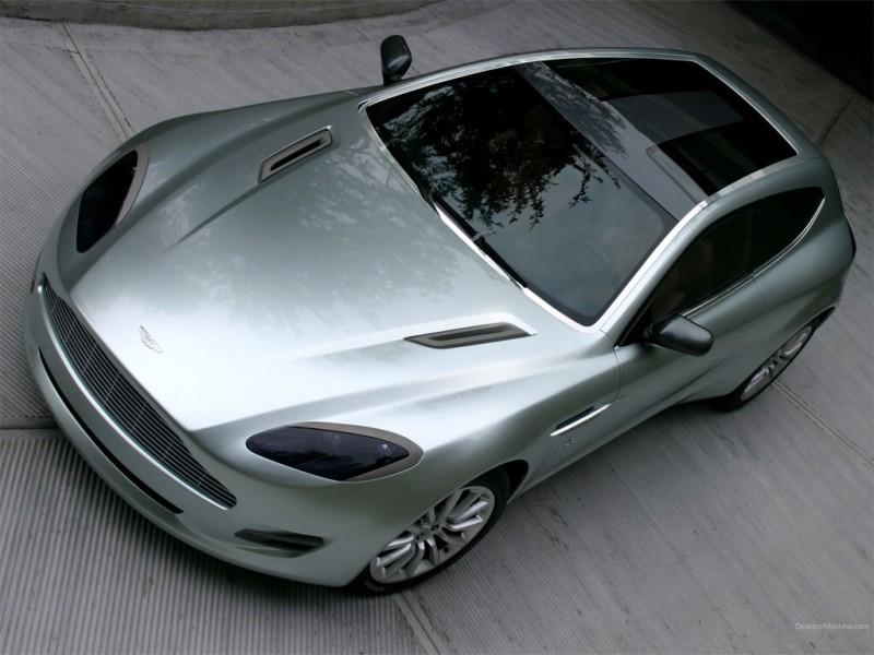 Aston Martin (1).jpg